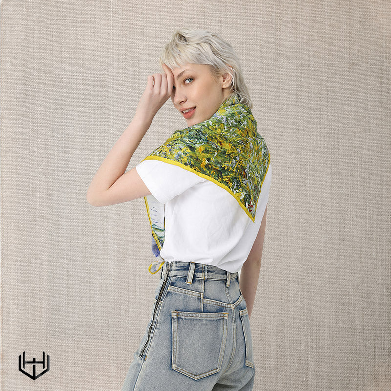 Carré de soie femme Harry Wesson 90 cm x 90 cm